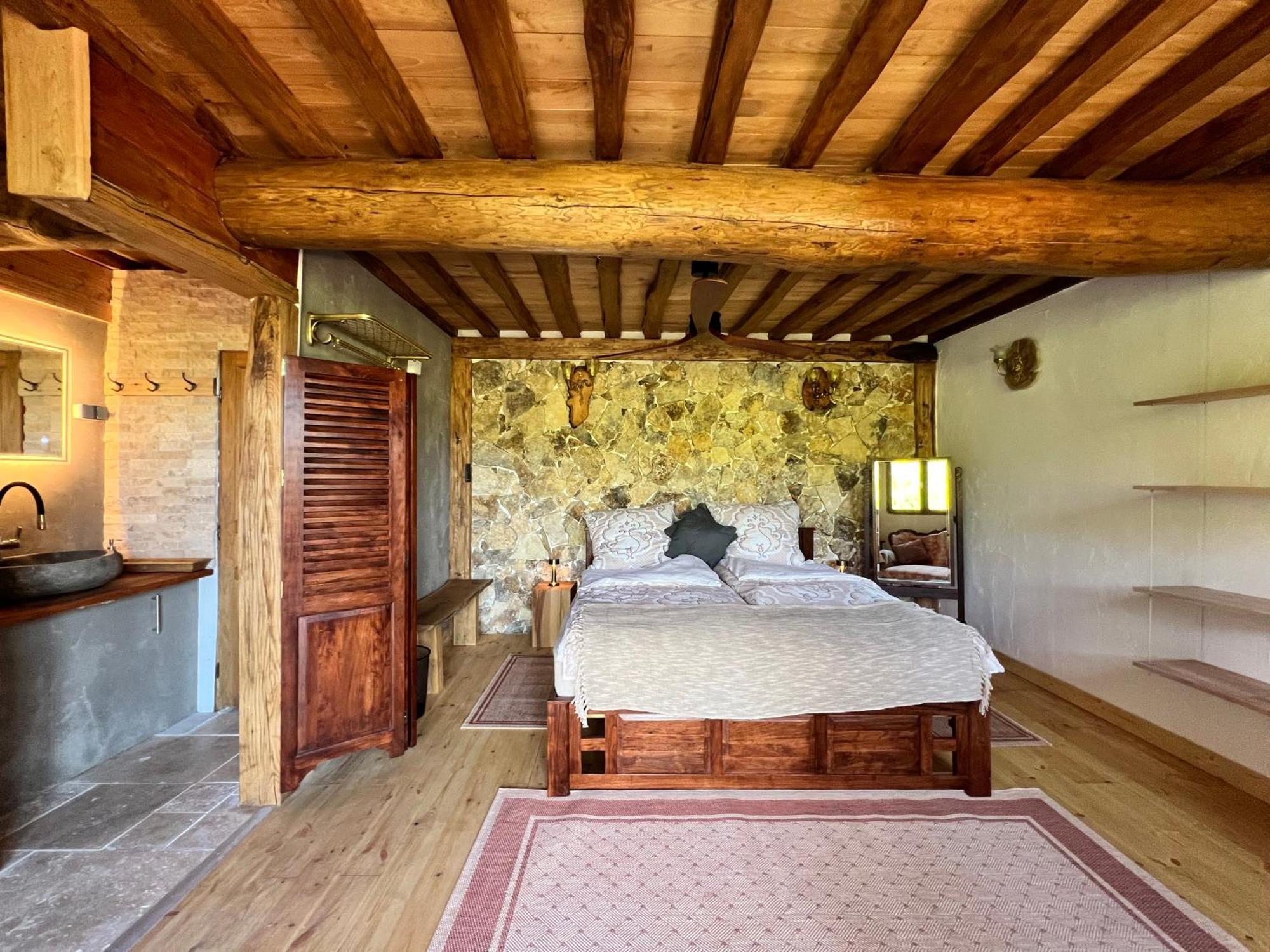 Les Magnels Bed & Breakfast Valleraugue Exterior photo